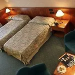 Air Palace 4* Leinì