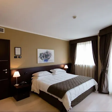 Hotel Air Palace Leinì