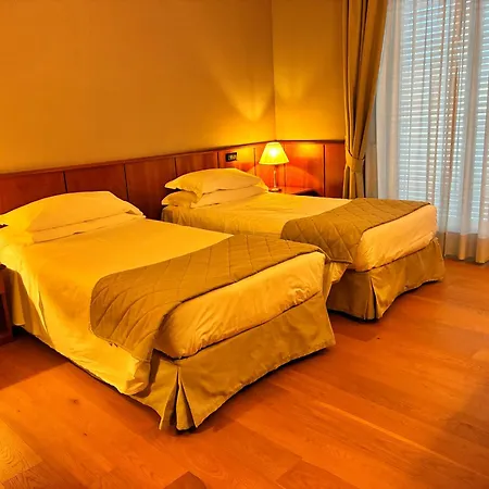 Hotel Air Palace 4*