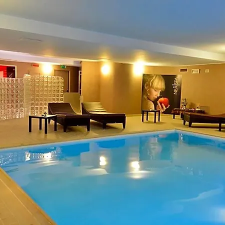 Hotel Air Palace