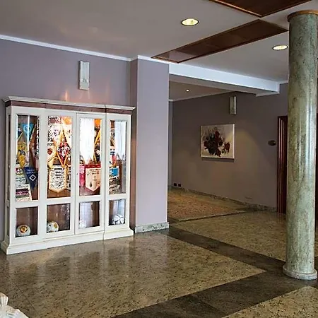Hotel Air Palace 4*