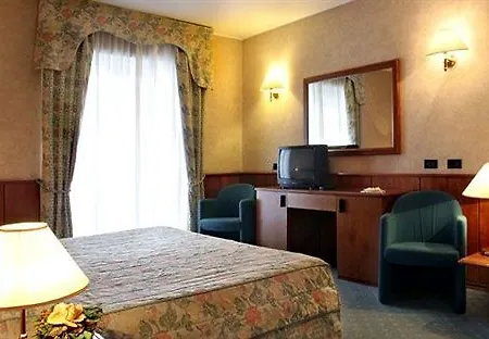 Hotel Air Palace
