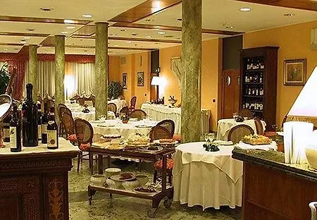 Hotel Air Palace Leini