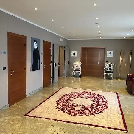 Air Palace 4*