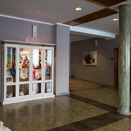 Hotel Air Palace Leinì