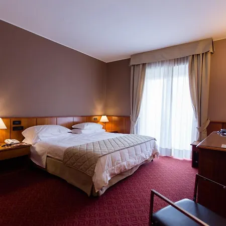 Air Palace 4*