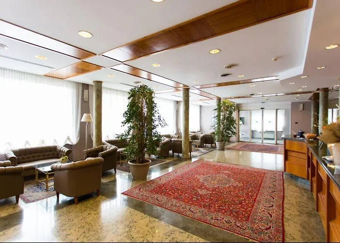 Air Palace Hotel Leinì