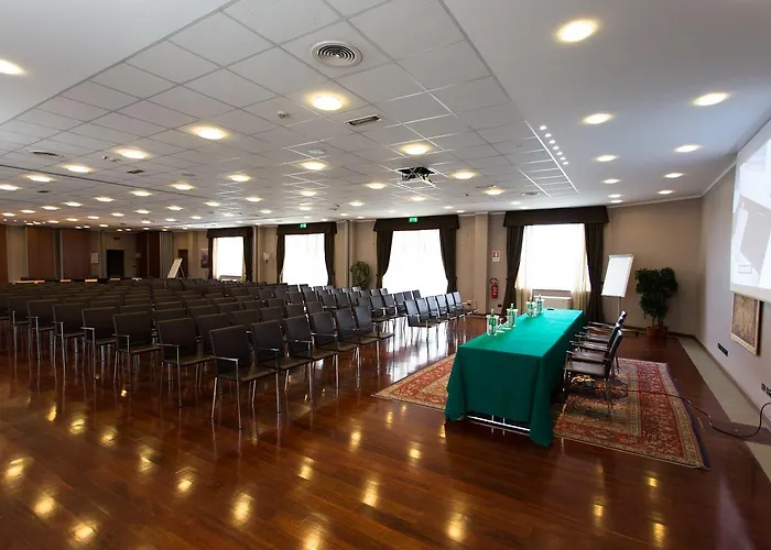 Air Palace Hotel Leinì